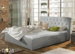 Sänky Vuodevaatelaatikolla